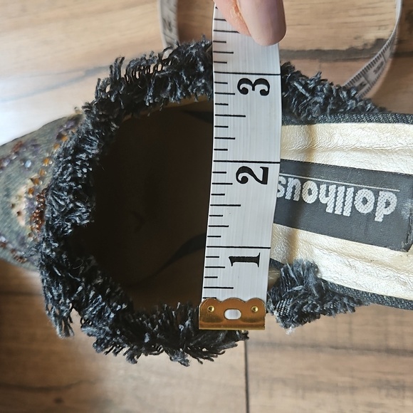 Dollhouse Fergie Denim Beaded 4.25" Heel Mules Size 7 - Picture 16 of 16